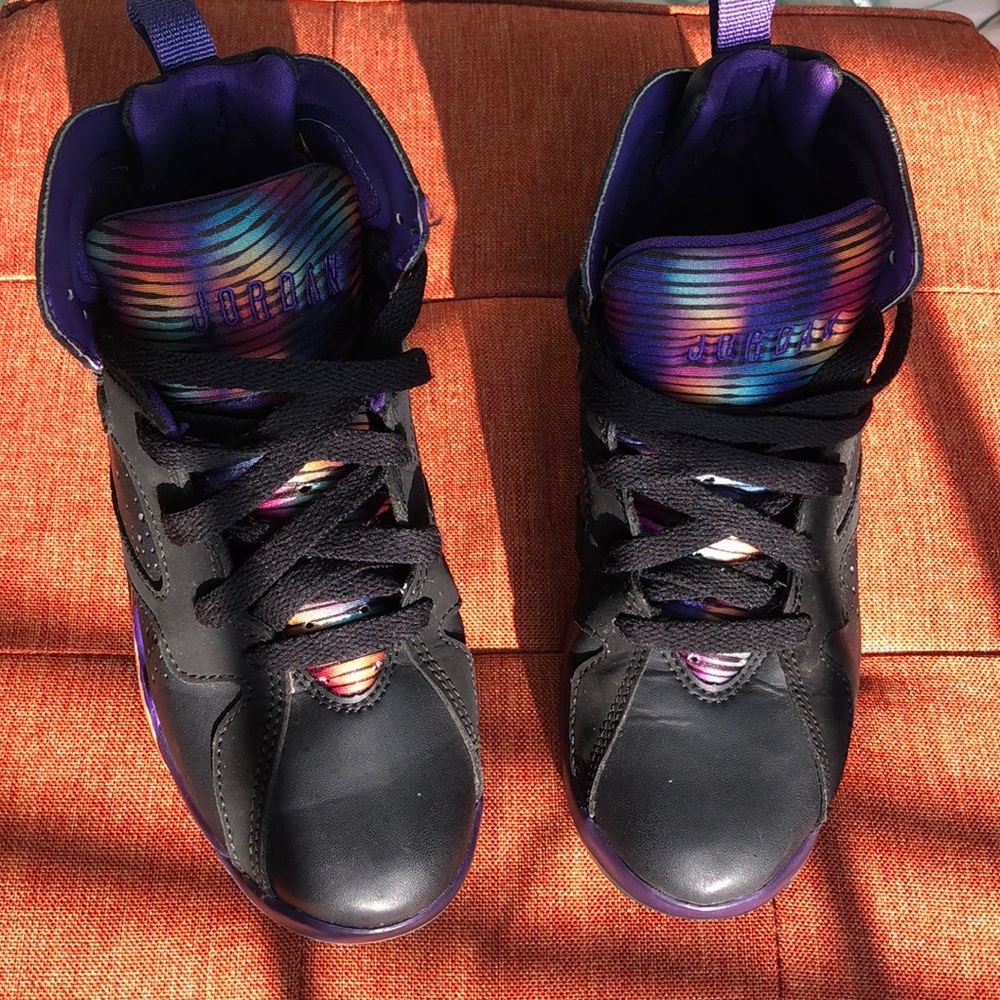 Donating TODAY 💥Jordan 7s 🖤